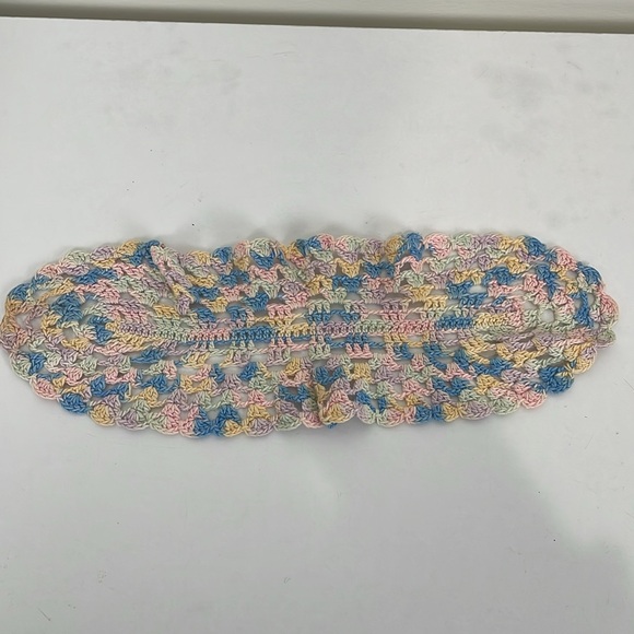 Handmade Rainbow Doily Oval Pastel - Picture 2 of 4